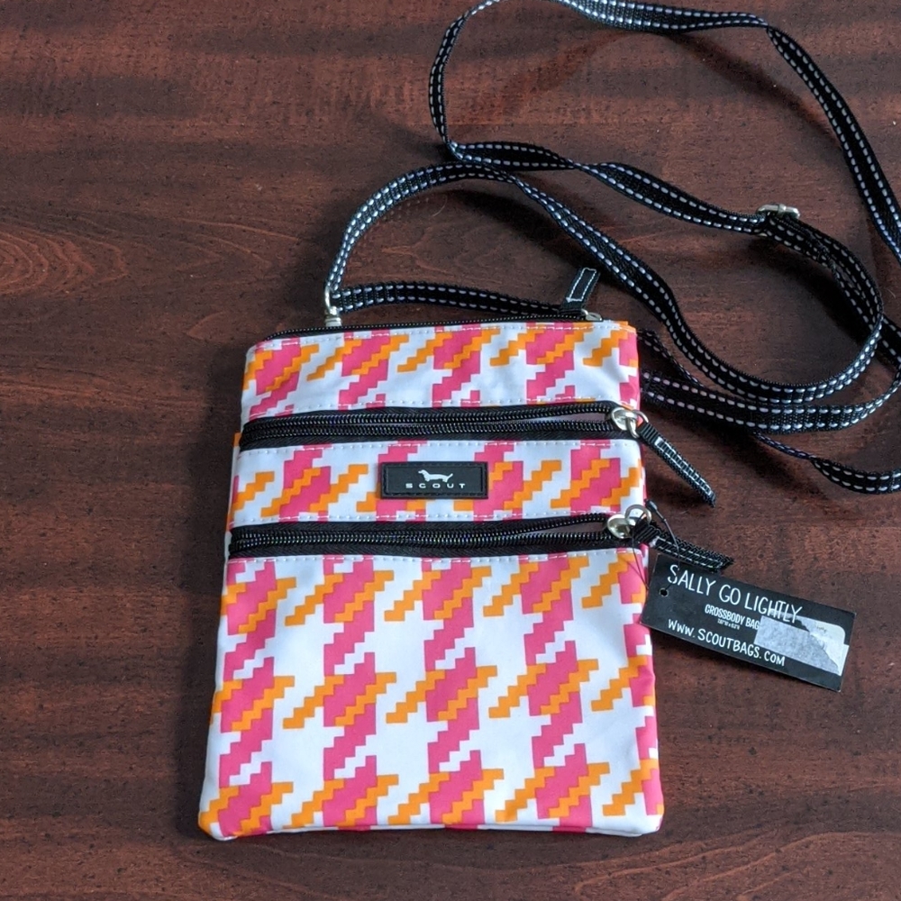 Small crossbody